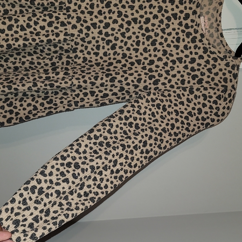 Cat & Jack Animal Print Dress - Picture 5 of 9